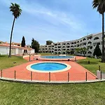 Twins 1 With Pool By Homing Appartamento